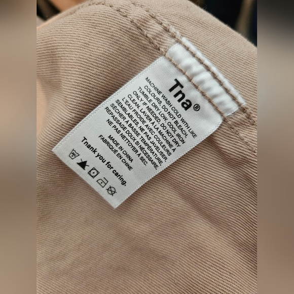 Tna Shacket - Picture 5 of 7